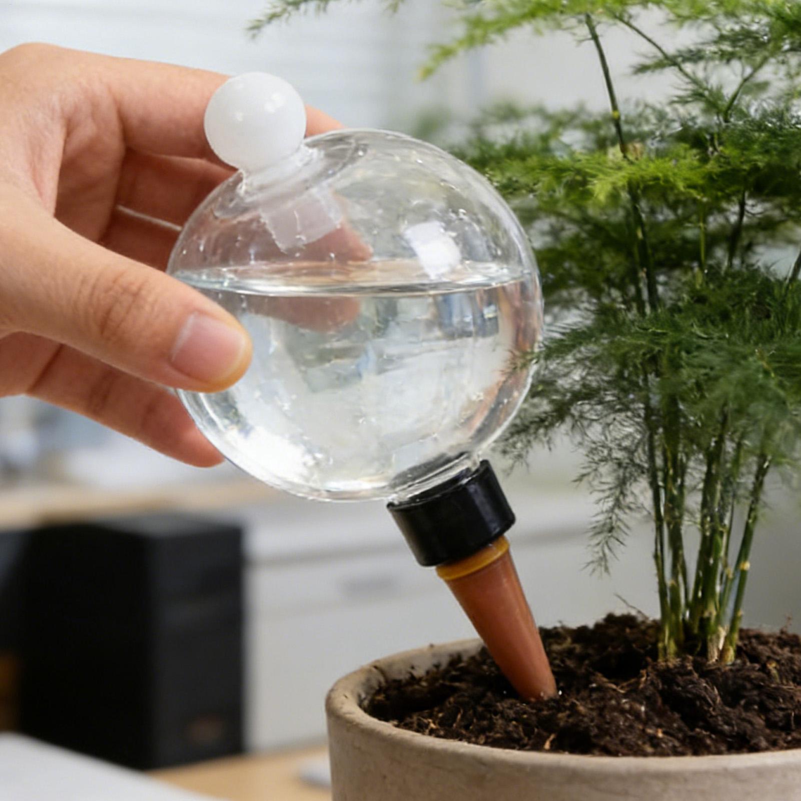 Plant Watering Globe - 4 szt. Plastikowe automatyczne kule do
